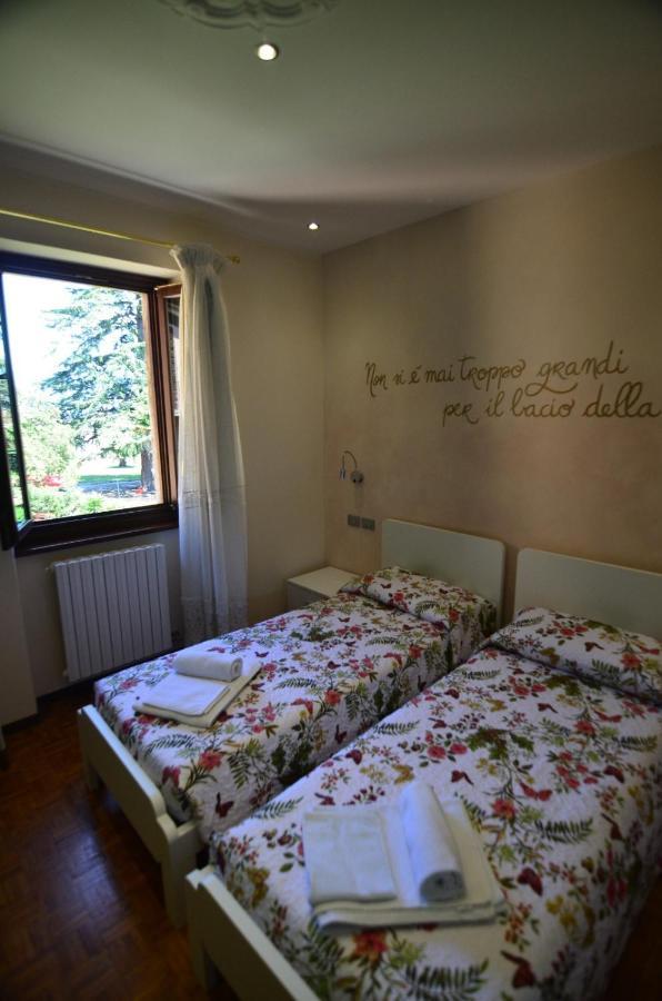 Appartamento Casa Gabri Toscolano-Maderno Esterno foto