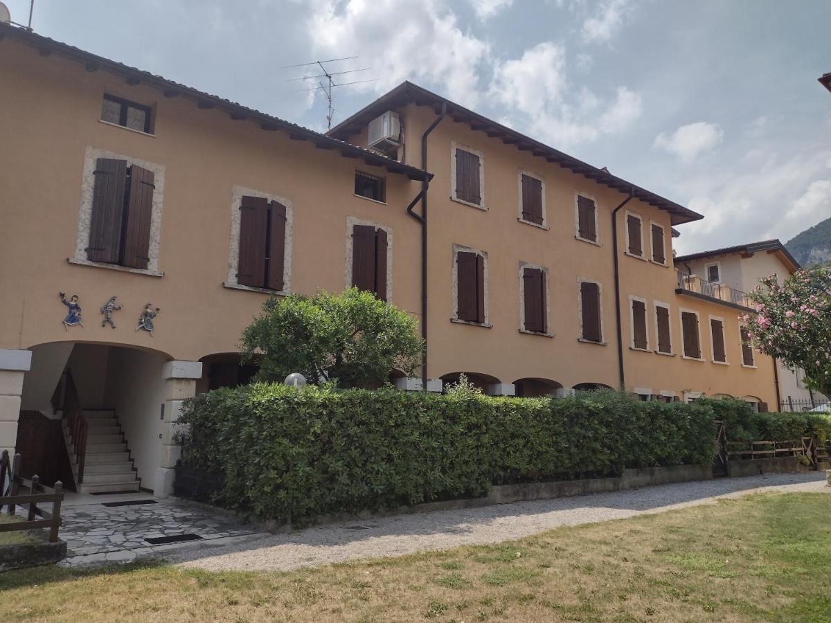 Appartamento Casa Gabri Toscolano-Maderno Esterno foto